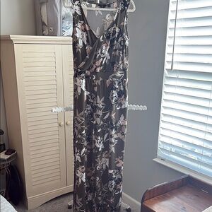 Floral Sleeveless Jumpsuit